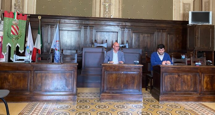 Un momento della conferenza stampa (4)