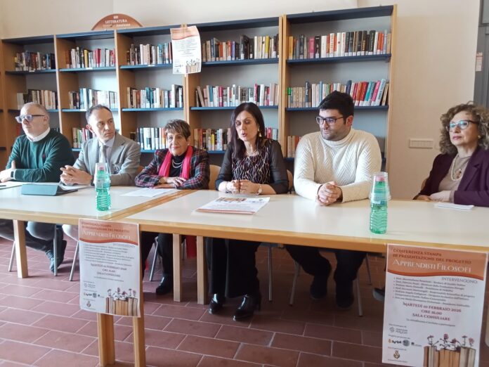 conferenza stampa apprendisti filosofi
