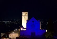 LA BASILICA DI SAN FRANCESCO SI ILLUMINA DI BLU PER “LIGHT IT UP BLUE”