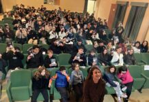 Un viaggio tra memoria e futuro con Viola Ardone