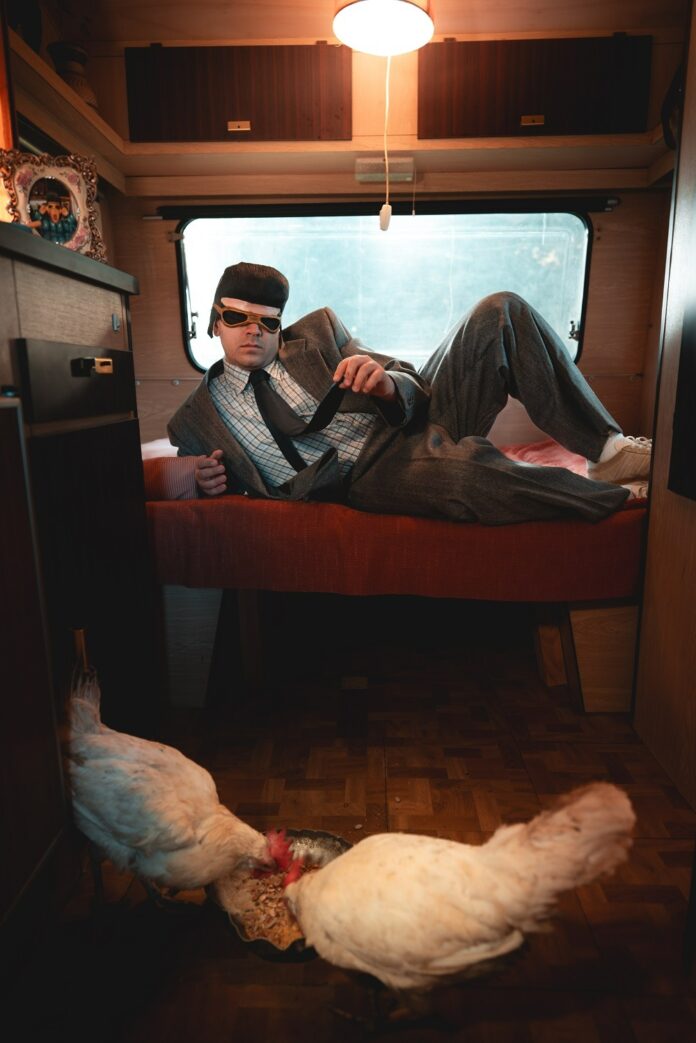 Tony Pitony (2)