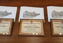 Presciutti consegna riconoscimento alle associazioni: Rosa dell’Umbria, Croce Bianca di Perugia e Croce Rossa Italiana di Perugia