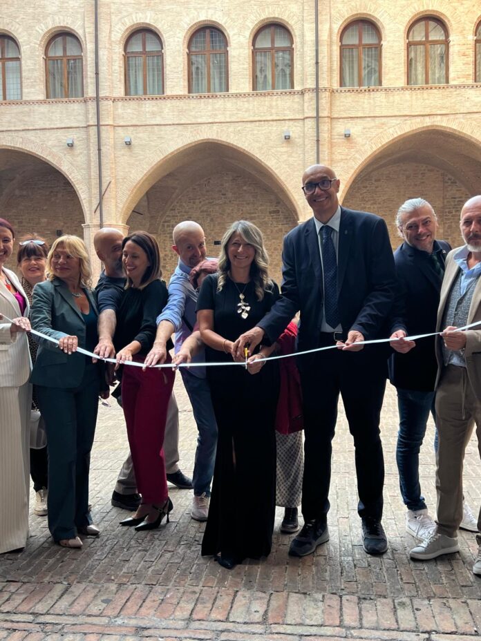 taglio nastro festival2